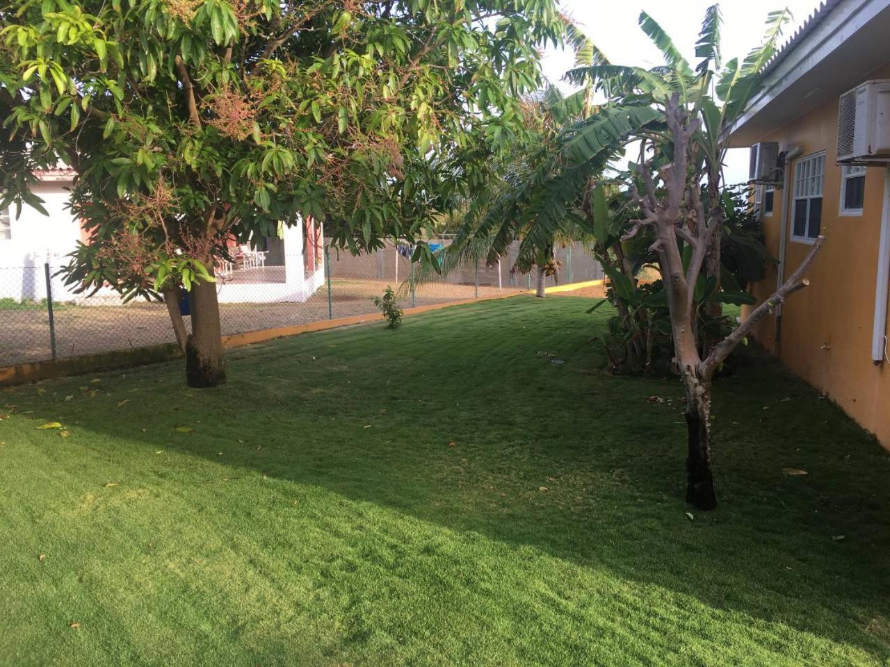 Quinta Villa Willemstad Bagian luar foto